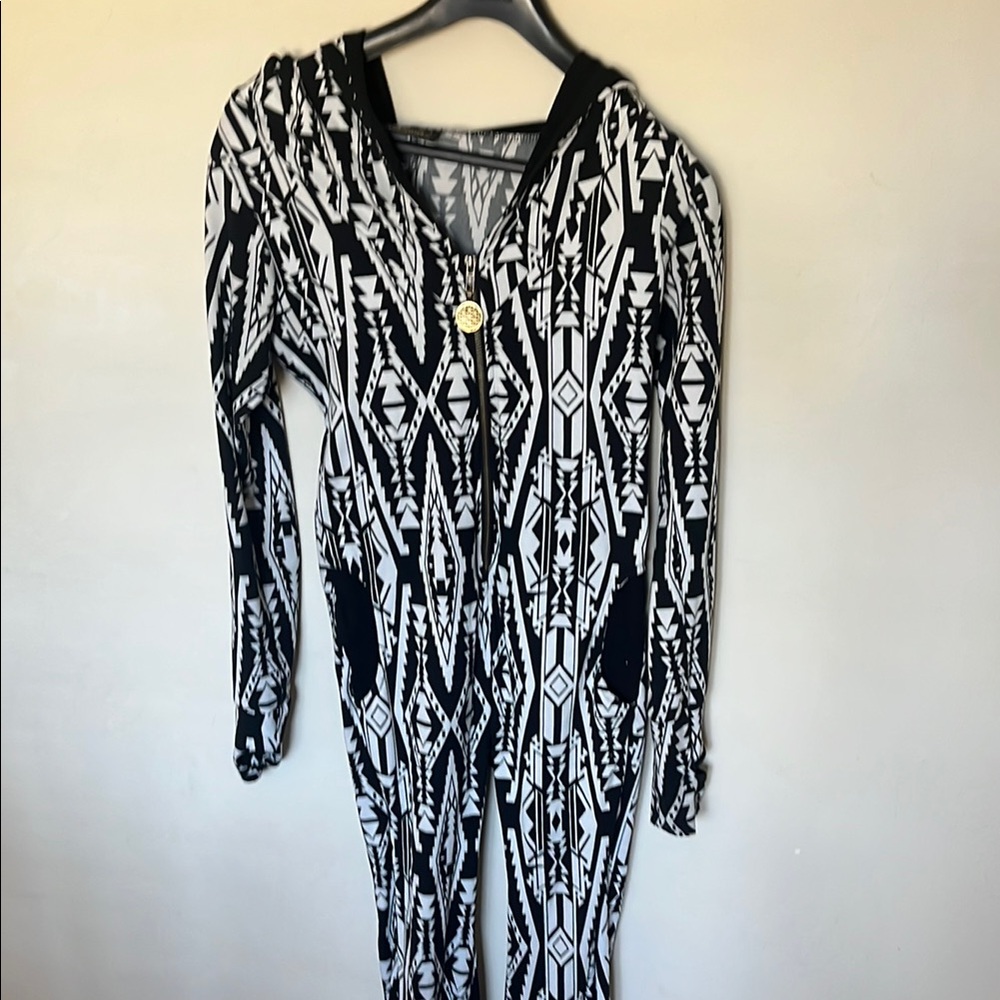 Black and White Geometric Print Jumpsuit